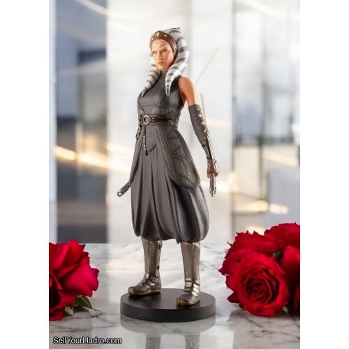 Lladro Ahsoka Tano – Limited Edition Matte Porcelain Sculpture SKU: 01009420